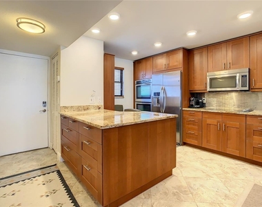 18304 Gulf Boulevard - Photo Thumbnail 14