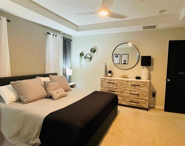 15321 Mille Fiore Boulevard - Photo Thumbnail 10