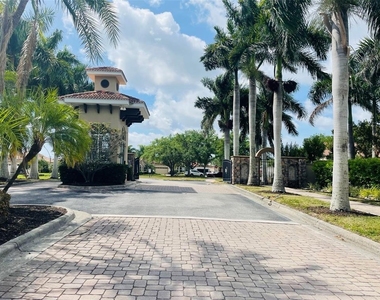 15321 Mille Fiore Boulevard - Photo Thumbnail 24
