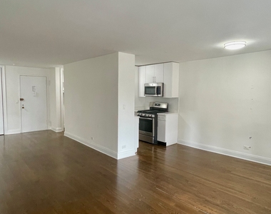 240 E 82nd Street - Photo Thumbnail 1
