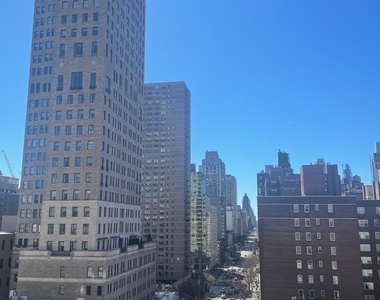 240 E 82nd Street - Photo Thumbnail 7