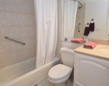 1512 Pelican Point Drive - Photo Thumbnail 14
