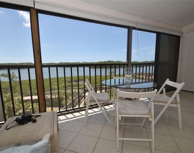 1512 Pelican Point Drive - Photo Thumbnail 6