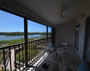 1512 Pelican Point Drive - Photo Thumbnail 8
