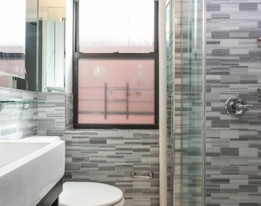 3 West 103rd Street - Photo Thumbnail 2