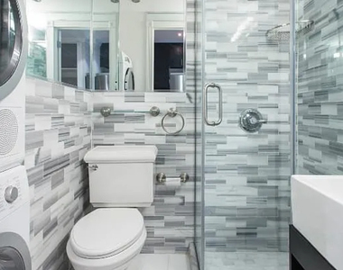 436 West 52nd Street - Photo Thumbnail 4