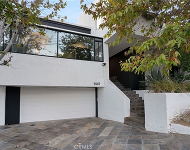 1447 N Kings Road - Photo Thumbnail 39