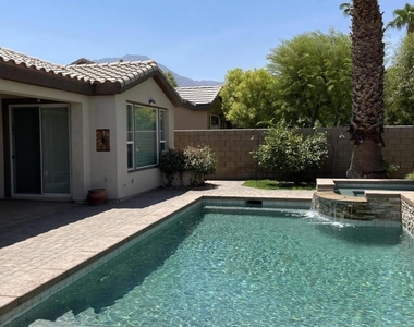 60880 Azul Court - Photo Thumbnail 2