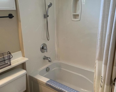 60880 Azul Court - Photo Thumbnail 26