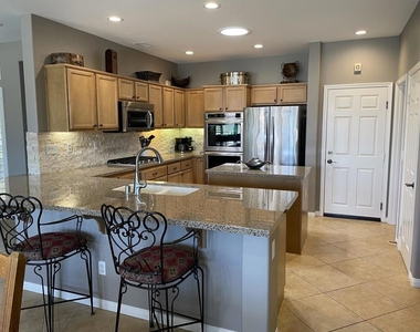 60880 Azul Court - Photo Thumbnail 7