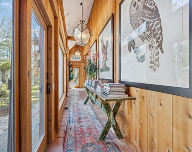 4 Marion Lane - Photo Thumbnail 27