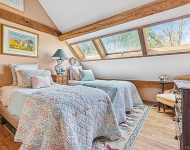 4 Marion Lane - Photo Thumbnail 37