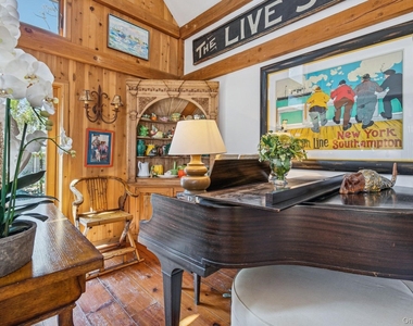 4 Marion Lane - Photo Thumbnail 17