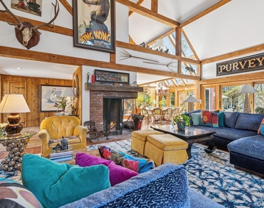 4 Marion Lane - Photo Thumbnail 15