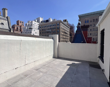 24 E 64th Street - Photo Thumbnail 7