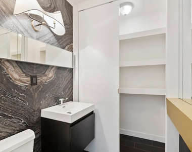24 E 64th Street - Photo Thumbnail 9