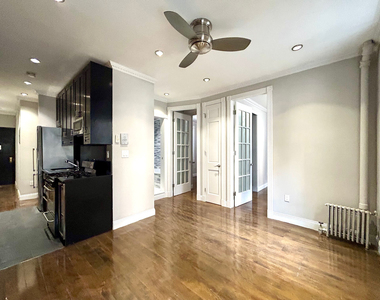 West 123rd Street - Photo Thumbnail 1