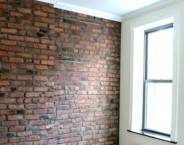 115 Mulberry Street - Photo Thumbnail 1