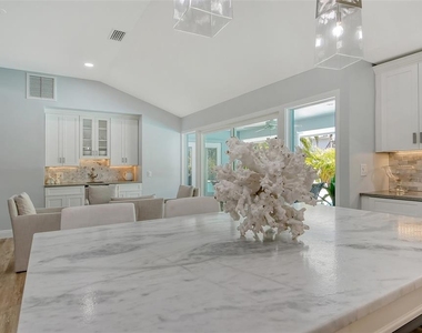4852 Featherbed Lane - Photo Thumbnail 23