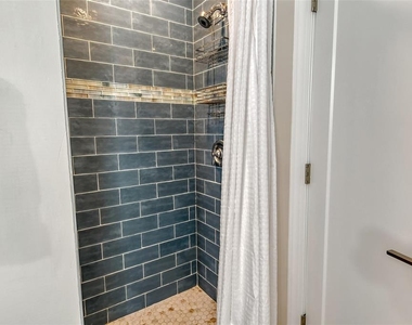 4852 Featherbed Lane - Photo Thumbnail 39