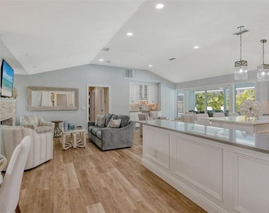 4852 Featherbed Lane - Photo Thumbnail 12
