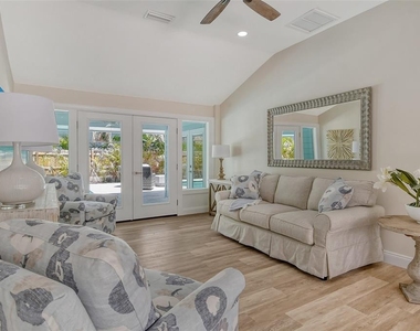 4852 Featherbed Lane - Photo Thumbnail 9