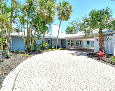 4852 Featherbed Lane - Photo Thumbnail 1