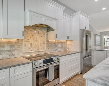 4852 Featherbed Lane - Photo Thumbnail 27