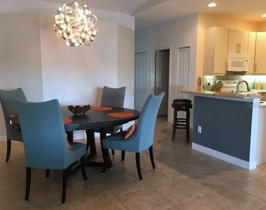 6640 7th Avenue Circle W - Photo Thumbnail 2