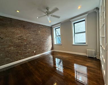  East 18th Street  - Photo Thumbnail 4