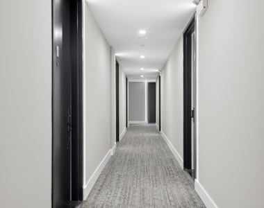 1020 Rogers Avenue - Photo Thumbnail 3