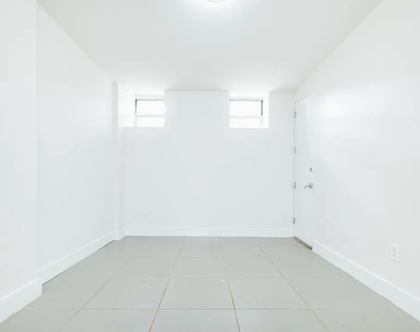 221 Himrod Street - Photo Thumbnail 10