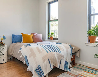 1441 Bushwick Avenue - Photo Thumbnail 4