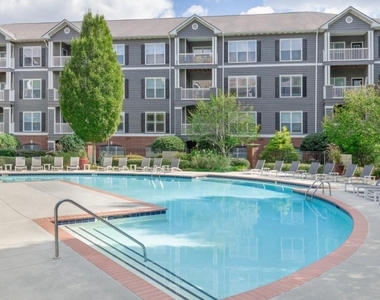 2500 Shallowford Road - Photo Thumbnail 12