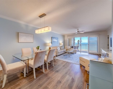 16500 Gulf Boulevard - Photo Thumbnail 14