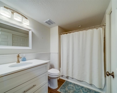 16500 Gulf Boulevard - Photo Thumbnail 33