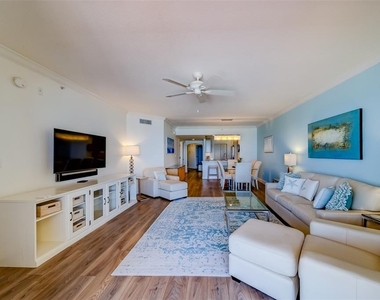 16500 Gulf Boulevard - Photo Thumbnail 20