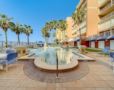 16500 Gulf Boulevard - Photo Thumbnail 46