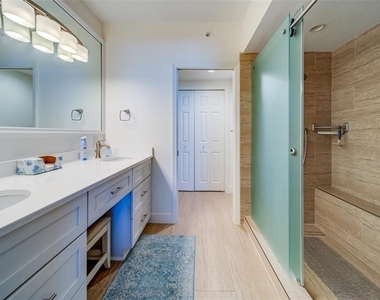 16500 Gulf Boulevard - Photo Thumbnail 26
