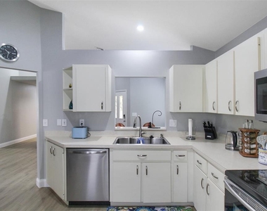 1304 Capri Isles Boulevard - Photo Thumbnail 13