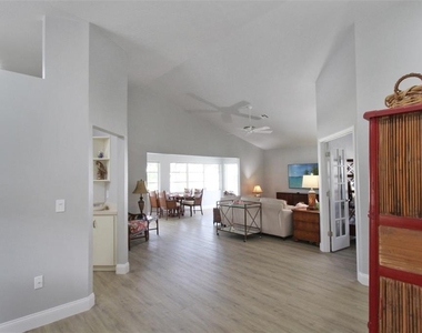 1304 Capri Isles Boulevard - Photo Thumbnail 4