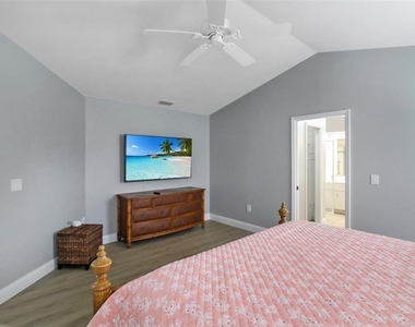 1304 Capri Isles Boulevard - Photo Thumbnail 42