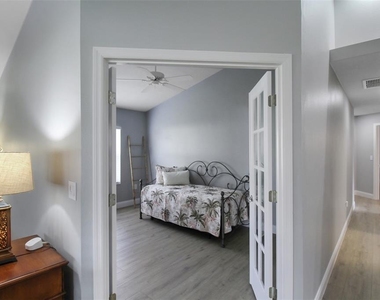 1304 Capri Isles Boulevard - Photo Thumbnail 33