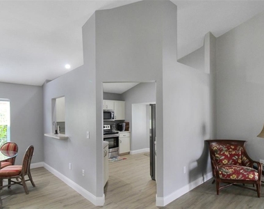 1304 Capri Isles Boulevard - Photo Thumbnail 7