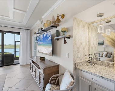 5624 Palmer Circle - Photo Thumbnail 8