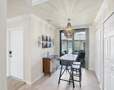 5624 Palmer Circle - Photo Thumbnail 16