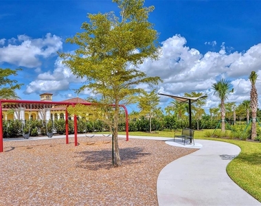 20223 Lagente Circle - Photo Thumbnail 60
