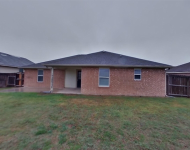 104 Druse Ln - Photo Thumbnail 14