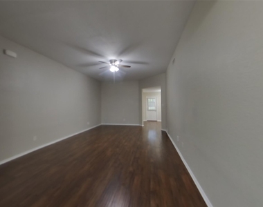 104 Druse Ln - Photo Thumbnail 1