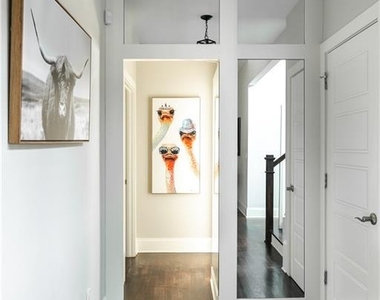1278 Wylie Street Se - Photo Thumbnail 17